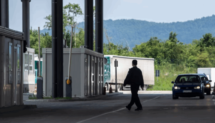 S’ka vonesa në pikat kufitare – Trafiku në Maqedoni
