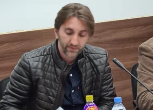 Ky është personi që u plagos me kallashnikov në Kumanovë, ka tre plagë – Sulmuesi ishte me maskë