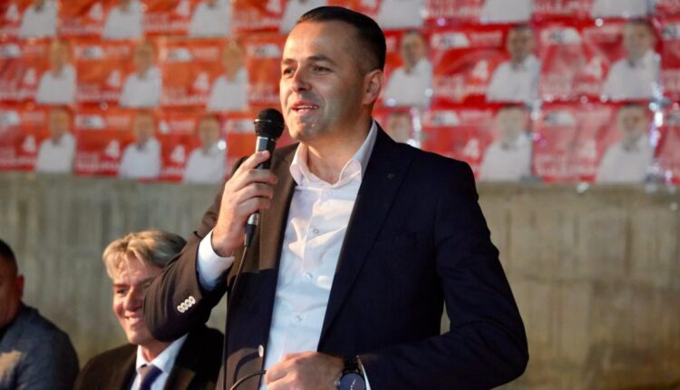 Emir Sulejmani me mesazh të fuqishëm nga vendlindja: “Çdo hap që bëj, e bëj për ju!”