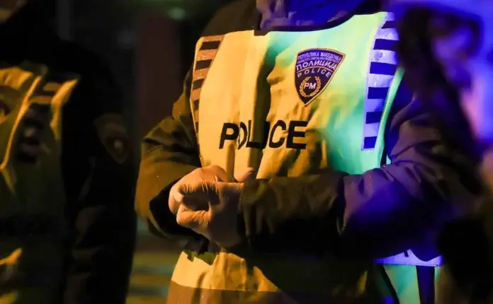 Tetovë – Arrestohet 23-vjeçari për drogë dhe armë pa leje