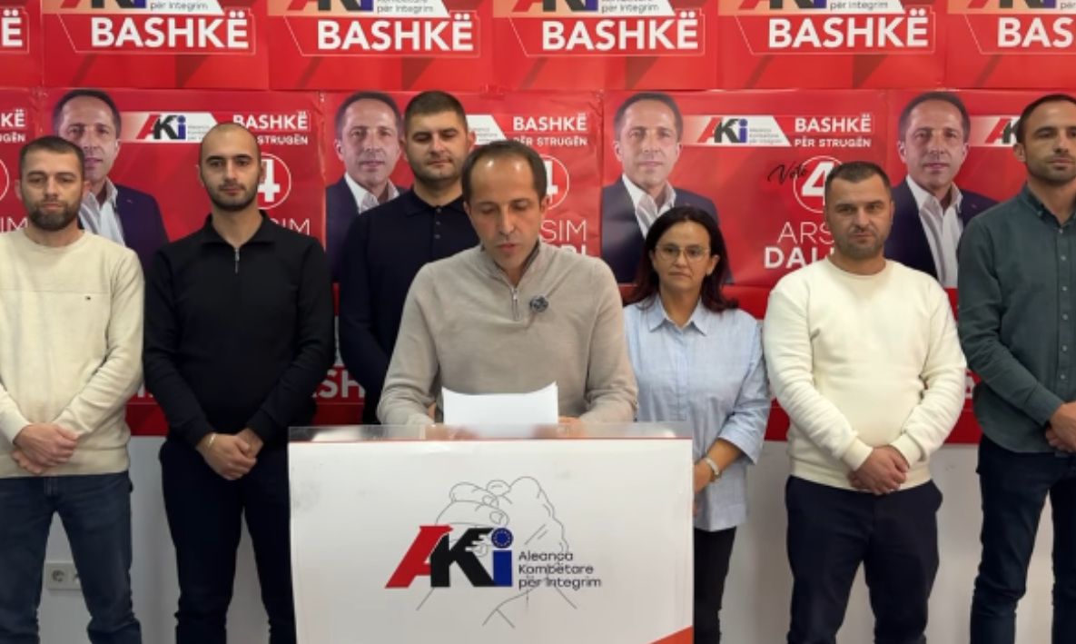 “Parking falas e lirim nga pagesat tatimore për rastet sociale!”! Dalipi shpalos planin pesëpikësh që në 100 ditët e para (VIDEO) “Parking falas e lirim nga pagesat tatimore për rastet sociale!”! Dalipi shpalos planin pesëpikësh që në 100 ditët e para (VIDEO)
