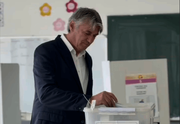 Ziadin Sela: Sot është dita kur flet sovrani dhe demokracia merr kuptim (VIDEO)