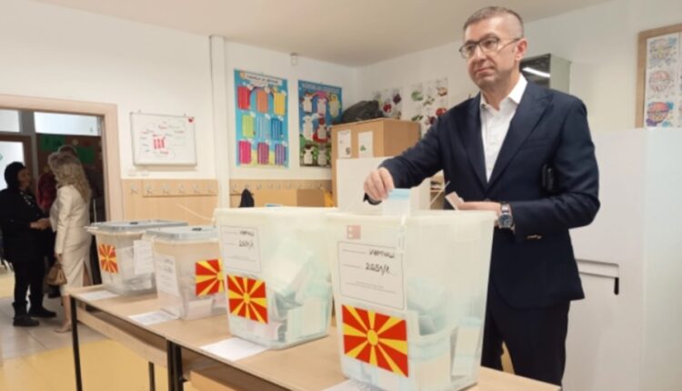 Mickoski: Pres të shpallim edhe një fitore të madhe historike për VMRO-DPMNE-në dhe koalicionin