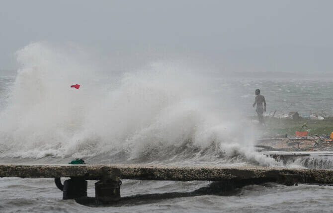 Uragani Melissa i kategorisë 5 sjell përmbytje dhe erëra katastrofike në Xhamajka