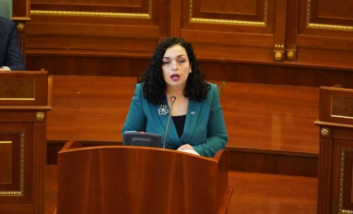 Presidentja do t’u kërkojë partive kompromis, pasi Kosova rrezikon të mbetet pa buxhet Presidentja do t’u kërkojë partive kompromis, pasi Kosova rrezikon të mbetet pa buxhet