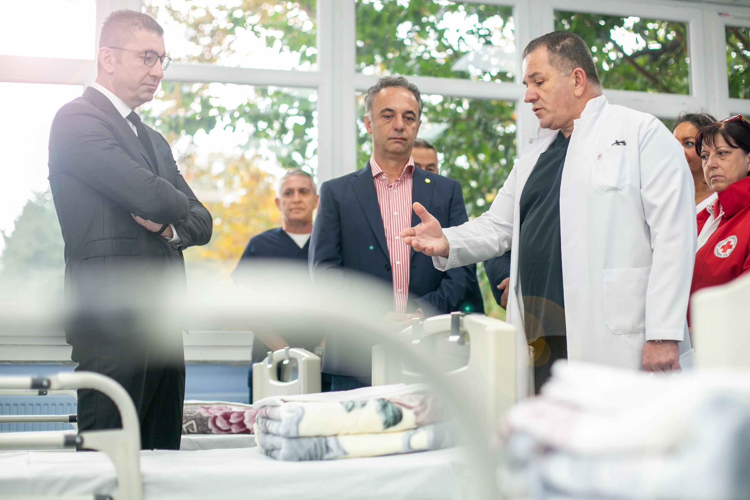 Aliu: Është rinovuar plotësisht reparti i traumatologjisë në Klinikën për Ortopedi dhe Traumatologji (TOARILUC), vazhdimisht përmirësohen kushtet për trajtimin e pacientëve në gjendje të rëndë