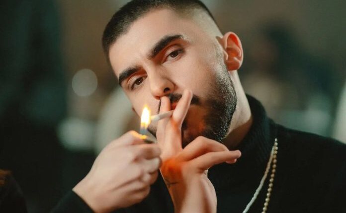 Çfarë po paralajmëron Butrint Imeri?