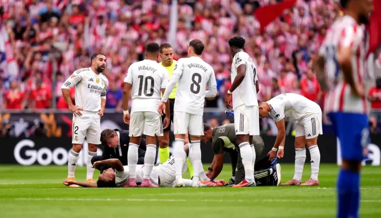 Real Madridit do t’i rikthehen katër yje për El Clasicon ndaj Barcelonës