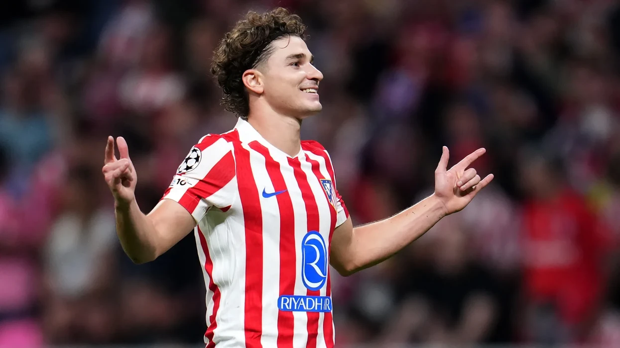 Agjenti i Julian Alvarez thyen heshtjen për thashethemet e largimit nga Atletico Madridi Agjenti i Julian Alvarez thyen heshtjen për thashethemet e largimit nga Atletico Madridi