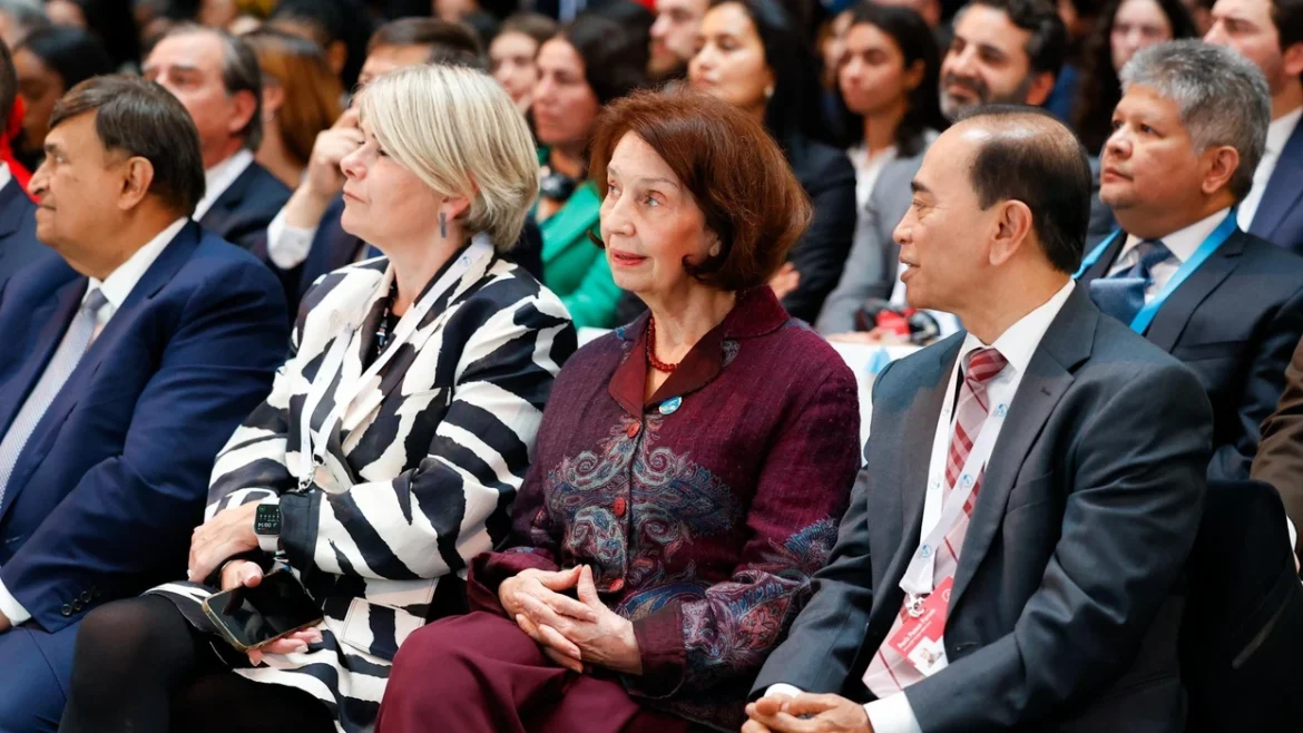 Siljanovska: Është në interes të BE-së të shikon rajonin e bashkuar, të marrin një hap të guximshëm Siljanovska: Është në interes të BE-së të shikon rajonin e bashkuar, të marrin një hap të guximshëm