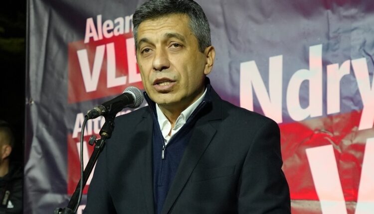 Izet Mexhiti u bën thirrje shqiptarëve të Luginës: Nesër dilni dhe votoni!