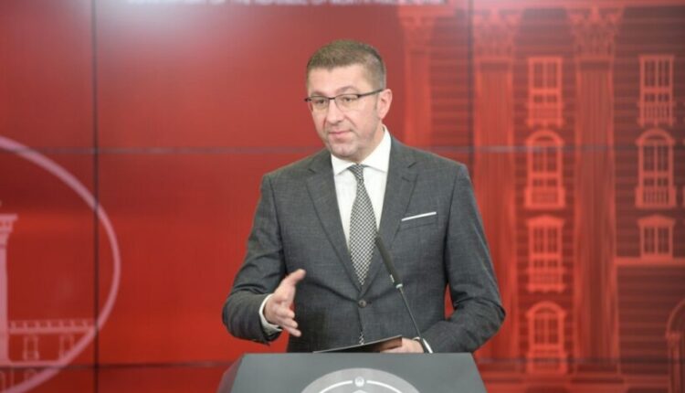 A mund të bëhet Sela pjesë e Qeverisë? Mickoski: Në politikë është gjithçka e mundur