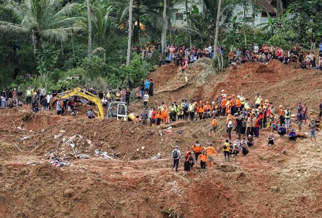 Rrëshqitja e dheut në Indonezi, 18 të vdekur – dhjetëra të zhdukur