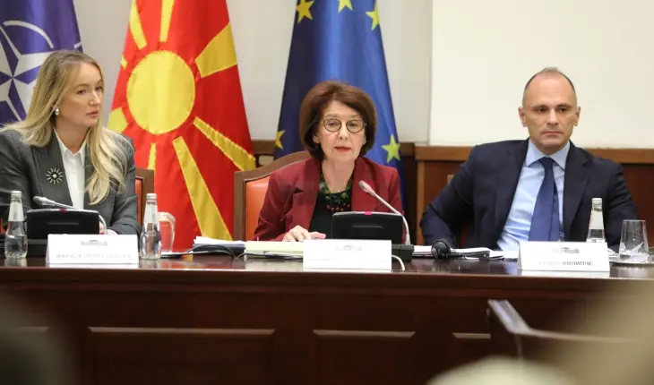 Siljanovska-Davkova: Ne të përkushtohemi ndaj reformave, ndërsa BE-ja të tregojë një strategji të qartë për anëtarësimin e Maqedonisë së Veriut