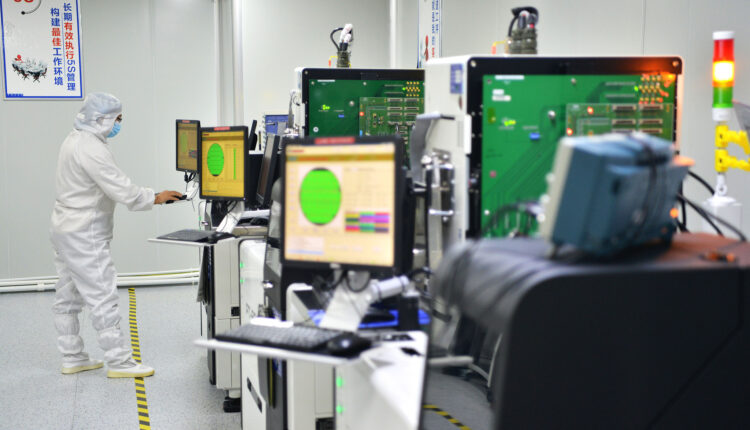 Kina shënon rritje industriale 4.9% në tetor