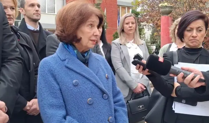 Për presidenten Siljanovska është kontestuese që Raporti KE të vlerësohet vetëm nga prizmi politik