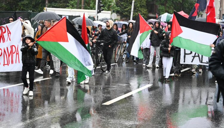 Protesta në Shkup për mbështetje të Palestinës! Kërkohet të dënohet Izraeli për vrasjet
