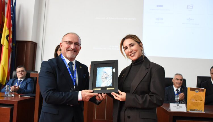 Universiteti i Tetovës e organizon Kongresin Ndërkombëtar të Shkencave Humane, Shoqërore dhe Arteve