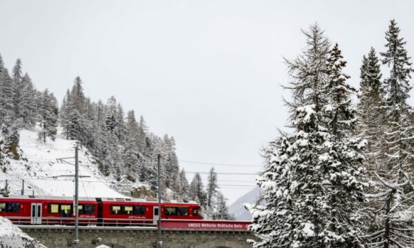 Dimri rikthehet në Zvicër  Bora pritet edhe në fushat e ulëta