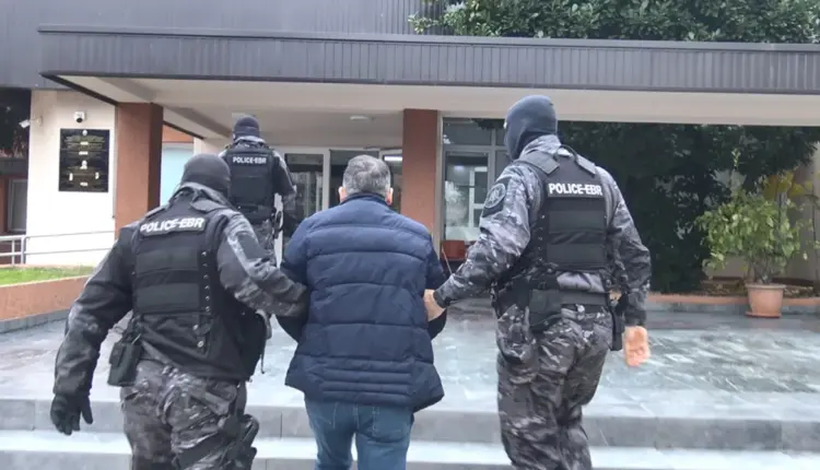 U merren pasaportat pesë të dyshuarve për keqpërdorimin e rezervave të mallrave