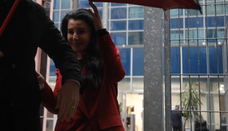 Aferat e Ballukut, Gjykata Kushtetuese s’ka vendim për ministren e pezulluar, mblidhet javën e ardhshme për kërkesën e qeverisë