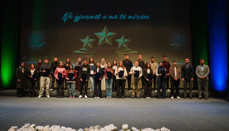 Forumi Rinor Islam realizoi edicionin e 25-të të manifestimit “në gjurmët e më të mirëve”