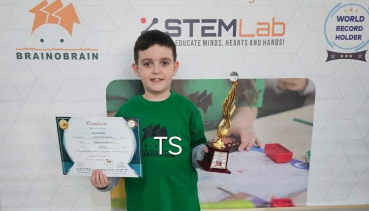 Talenti 9-vjeçar nga Sllatina Dijar Idrizi shkëlqen në Dubai – rekord i ri botëror në zgjidhjen e detyrave të matematikës për vetëm 3 minuta!