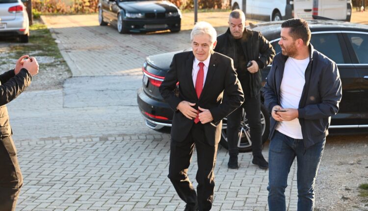 Ali Ahmeti: Votova me bindjen për paqe, barazi dhe dinjitet