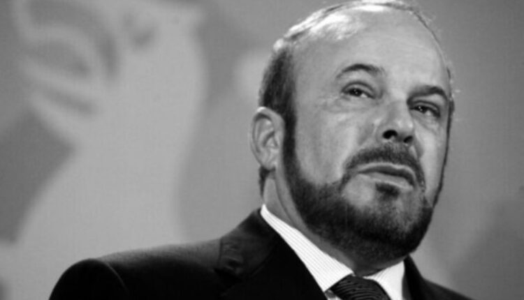 Sot ditë zie në Shqipëri në nder të Fatos Nanos