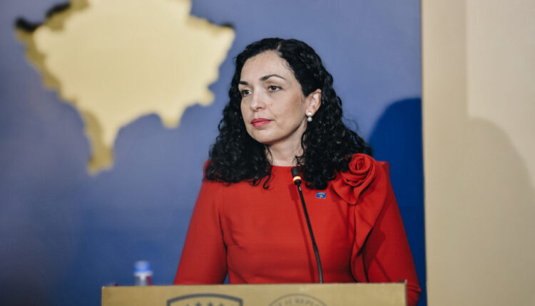 Presidentja Osmani pret në takim një delegacion të kongresit amerikan