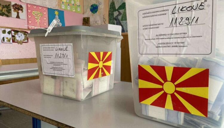 Zgjedhjet lokale: Qytetarët e Maqedonisë së Veriut votojnë në rundin e dytë