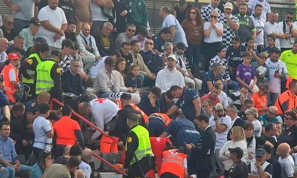 moment-tragjik-ne-ndeshjen-e-liges-se-dyte-ne-spanje-nje-tifoz-humbi-jeten-ne-tribuna
