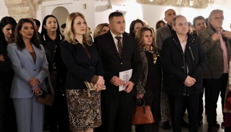 Rektori i UT-së mori pjesë në ekspozitën jubilare të Simpoziumit Ndërkombëtar të Artit – Struga 2025