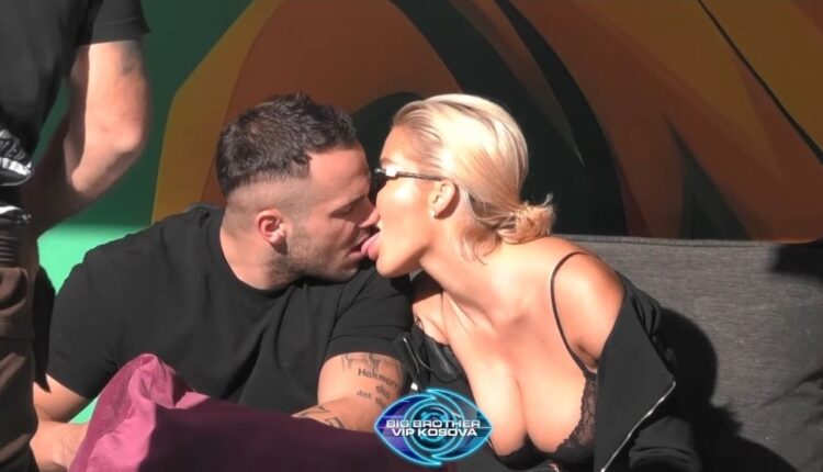 Edi dhe Dolce nisin ditën me puthje pasionante (VIDEO)