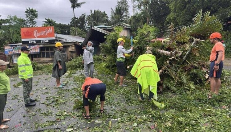 Rritet në 66 numri i të vdekurve nga tajfuni Kalmaegi në Filipine