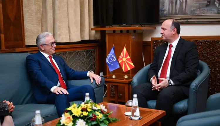 Gashi-Roussopoulos: Diskutuam mënyrat e reja të forcimit të demokracisë parlamentare