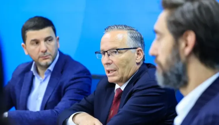 Hamza falënderon Memli Krasniqin për udhëheqjen, apelon për bashkim të partisë