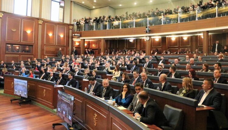 Maratonë politike në Kuvend: Nga buxheti 2026 te përzgjedhja e qeverisë së re