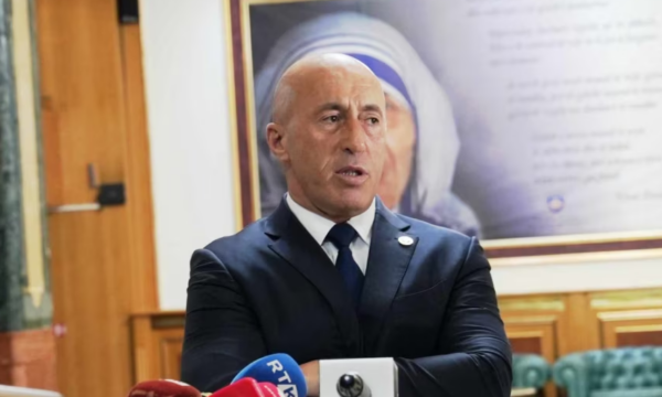 Haradinaj  Shumë persona po marrin pjesë në procesin e votimit në Junik pa qenë banorë  do të padisim secilin