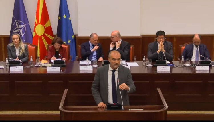 Halil Snopçe paralajmëron krizë dhe largim masiv të qytetarëve nëse nuk realizohen ndryshimet kushtetuese