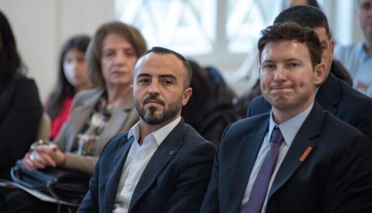 Suat Shaqiri: Le ta ruajmë, ta duam dhe ta percjellim me krenari gjuhën tonë