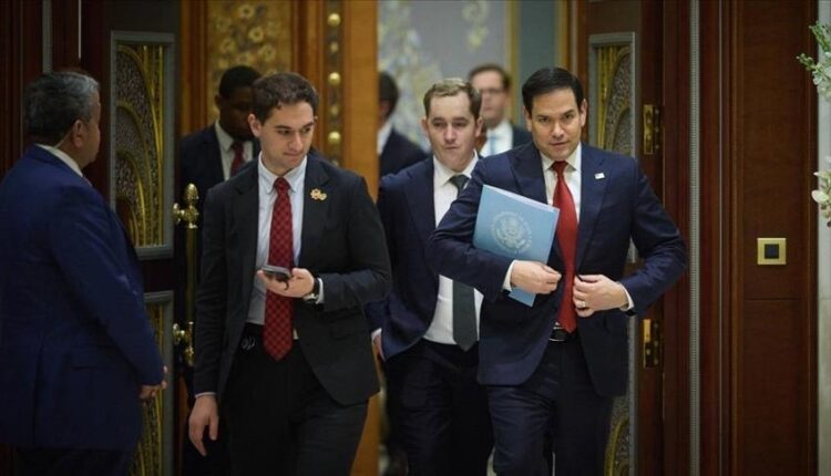 Zyrtarët amerikanë dhe ukrainas zhvillojnë bisedime në Gjenevë mbi planin e paqes