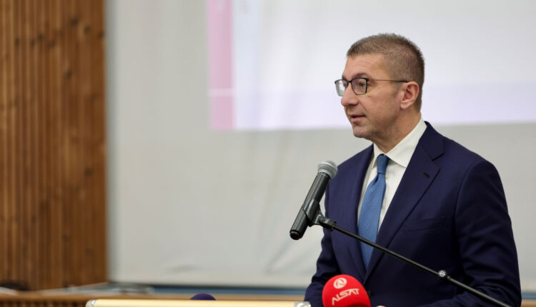 Mickoski: Pa administratë tatimore efikase dhe të ndershme nuk ka ekonomi të fortë dhe financa publike të qëndrueshme
