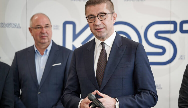 Mickoski paralajmëron investime dhe punësime të reja në “Kostal” (FOTO/VIDEO)