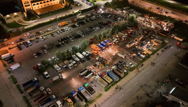 Mickoski: Sonte nis aksioni i madh për pastrimin e Shkupit