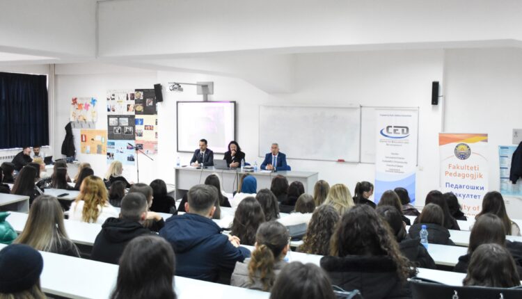 Në Universitetin e Tetovës u mbajt ligjëratë për dialogun ndërkulturor