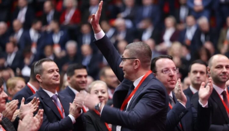 Mickoski rizgjidhet në krye të VMRO-DPMNE-së, paralajmëron revolucion ekonomik në vend