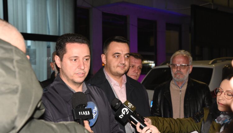 Valbon Limani zyrtarizon kandidaturën për Gostivarin: Premton fushatë derë më derë dhe fitore bindëse më 11 janar! (VIDEO)