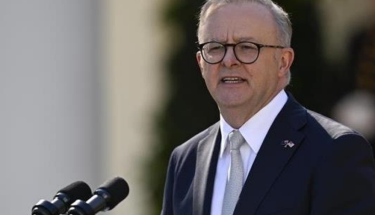 Kryeministri australian premton ligje më të ashpra për gjuhën e urrejtjes pas sulmit në Bondi Beach