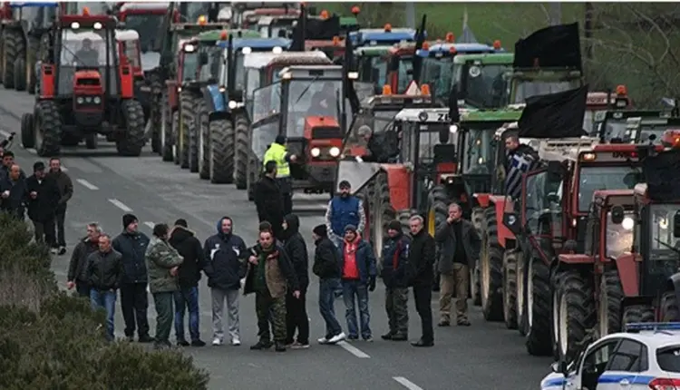 Ndërpritet qarkullimi i automjeteve në “Evzoni”, në vendkalimin kufitarë Greqi-Maqedoni